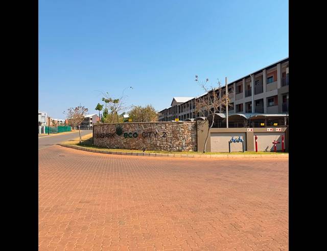 2 BEDROOM APARTMENT TO LET IN MONTANA